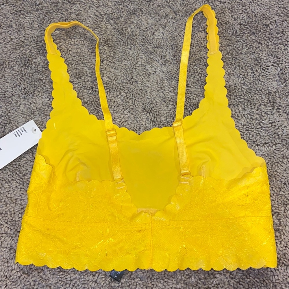Bra - Picture 2 of 4